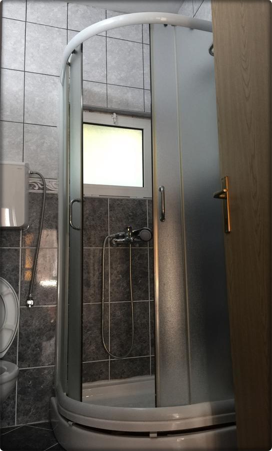 Apartmani Labovic Budva Exteriör bild